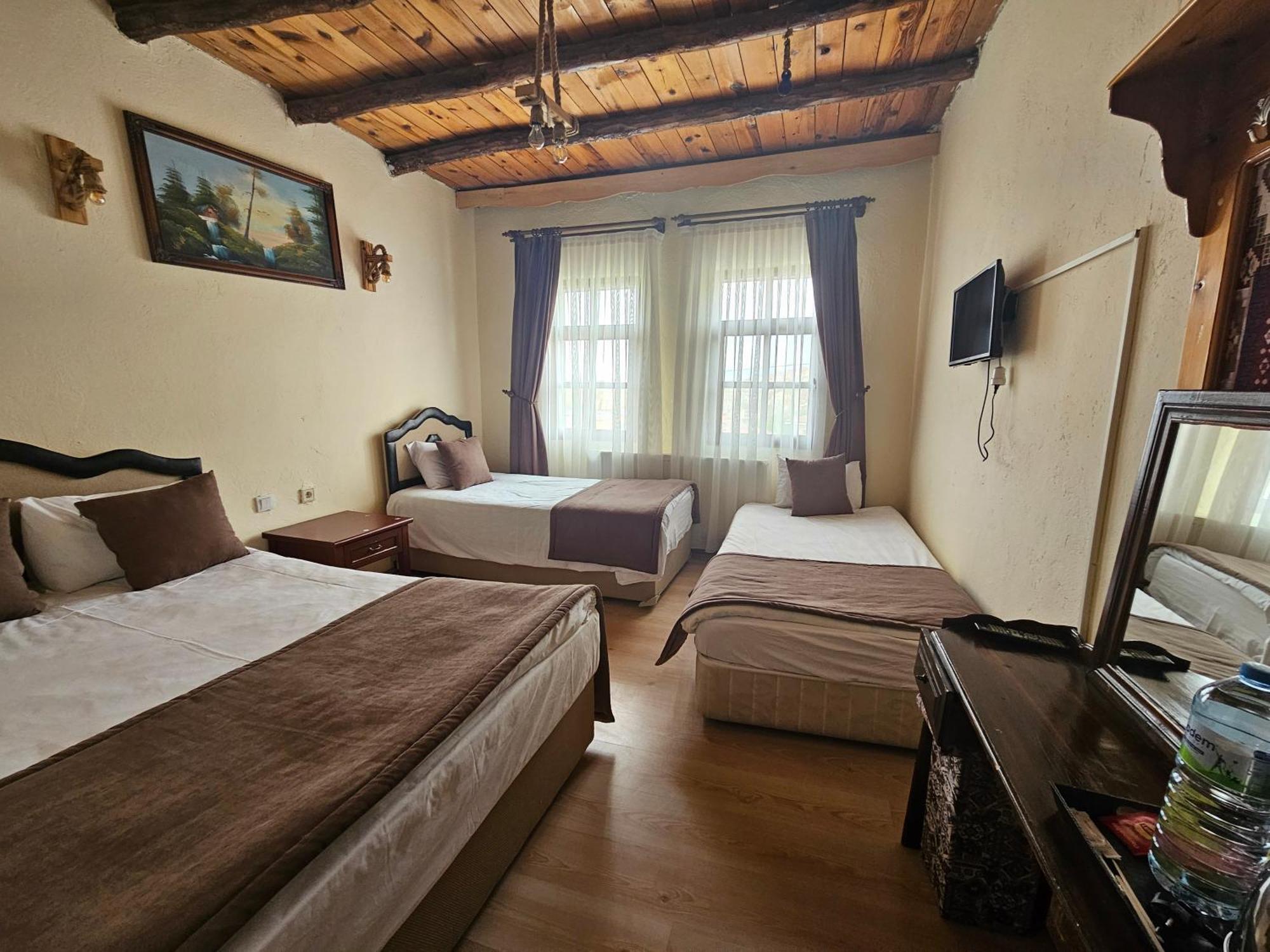 Muskara Cave Hotel Goreme Bagian luar foto