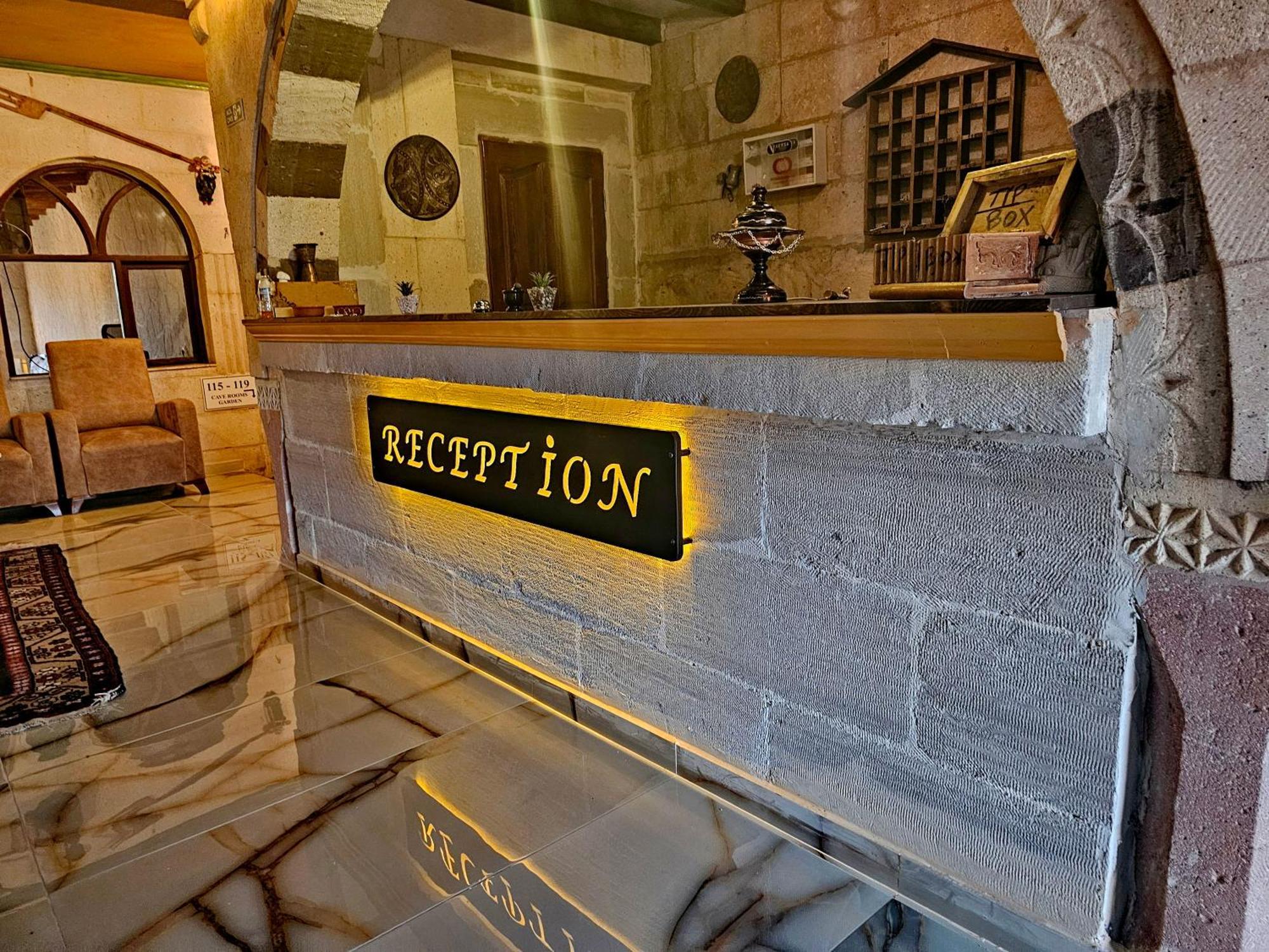 Muskara Cave Hotel Goreme Bagian luar foto