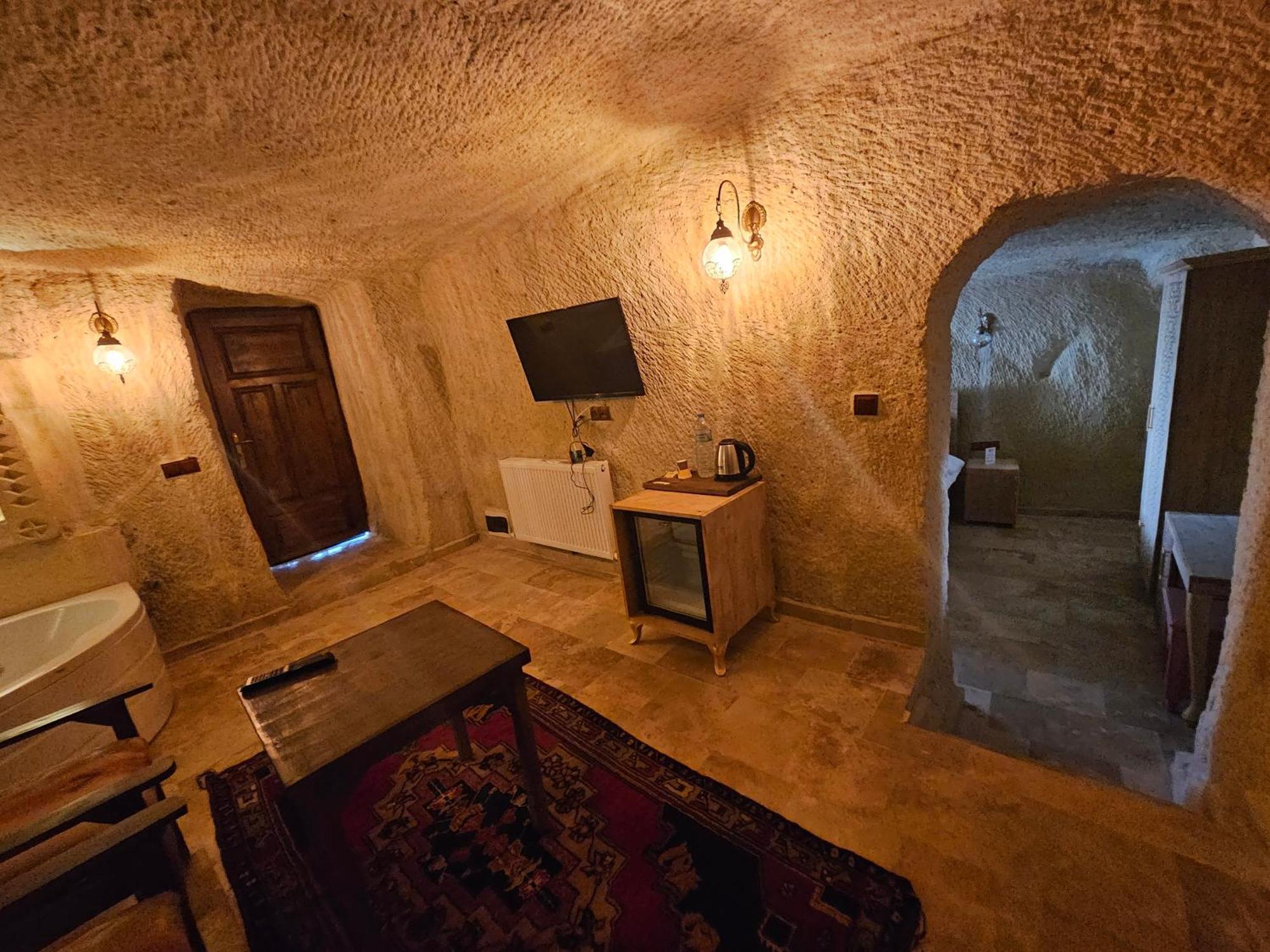 Muskara Cave Hotel Goreme Bagian luar foto